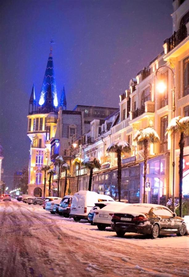 Luxury Sea View Apartments In Orbi City Batumi Bagian luar foto